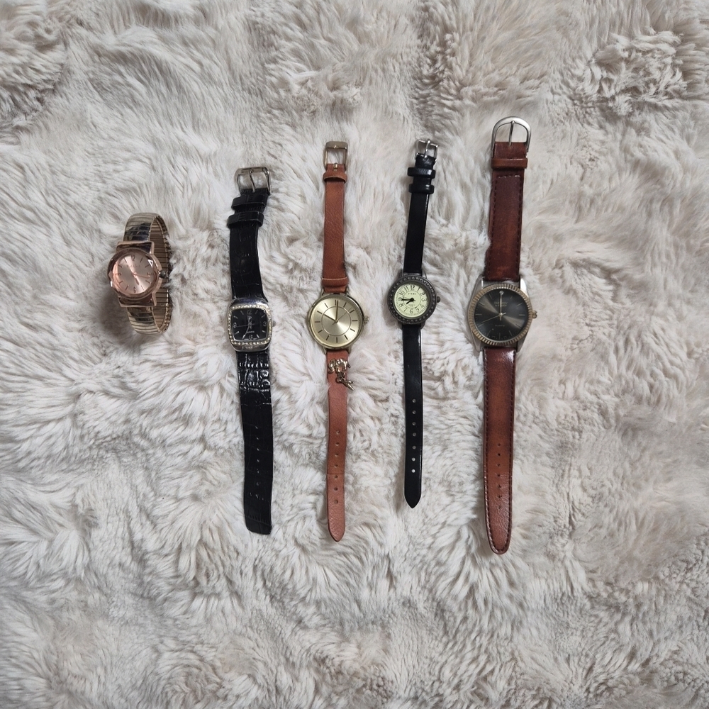 Womens Watch Bundle Lot Black Band Brown Band Gold Tone Elephant Charm Work Offi